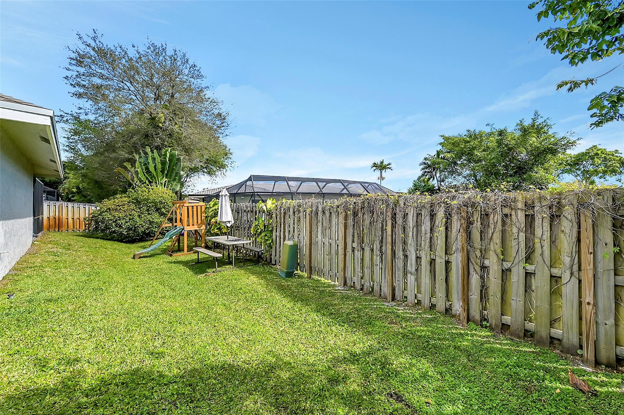 4391 NW 112th Ave