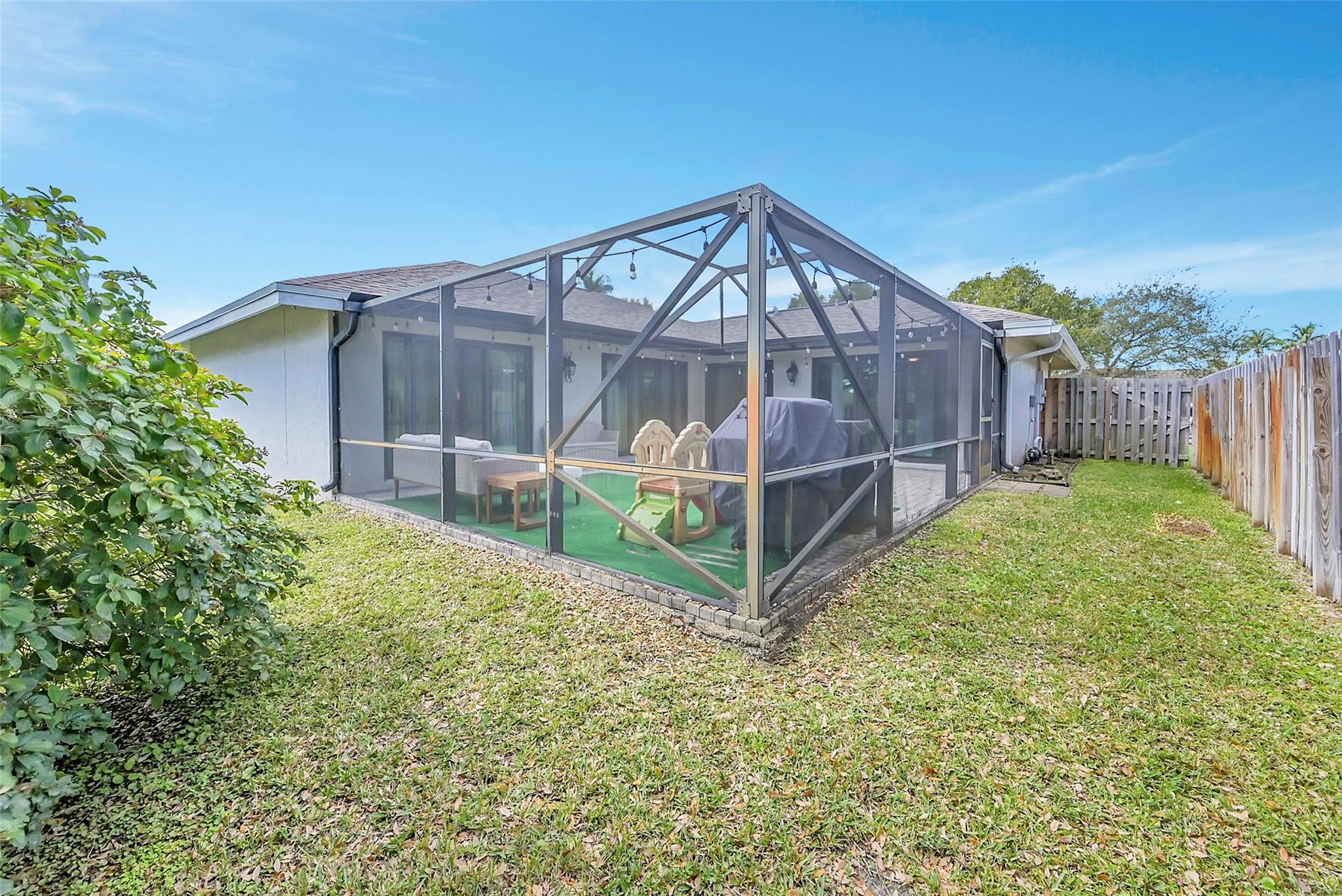 4391 NW 112th Ave