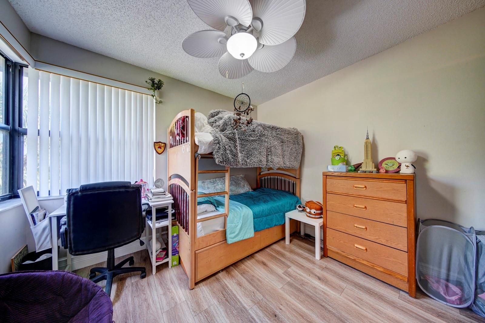 4101 Coral Tree Cir 318