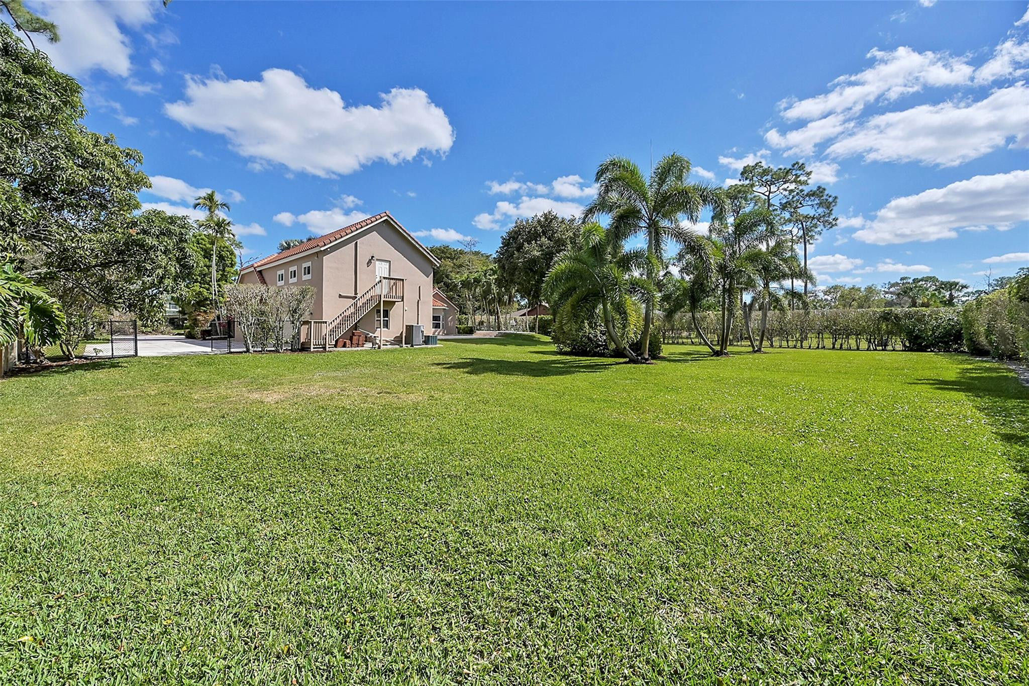 6213 NW 63rd Way
