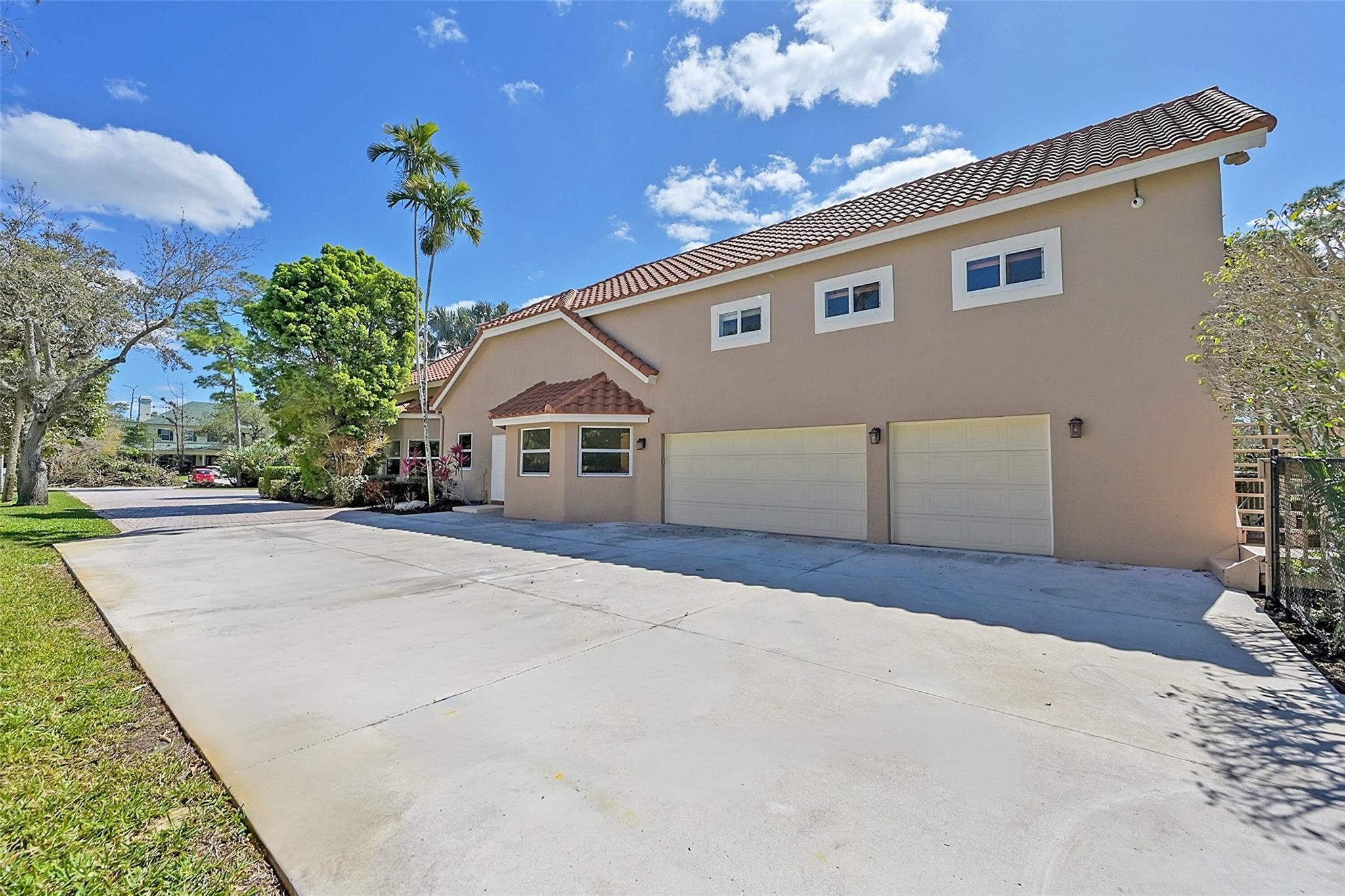 6213 NW 63rd Way