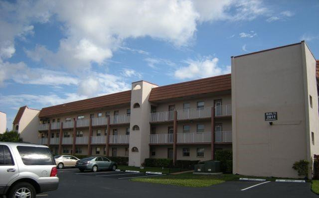 2811 N Pine Island Rd 207