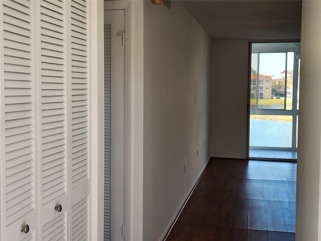 2811 N Pine Island Rd 207