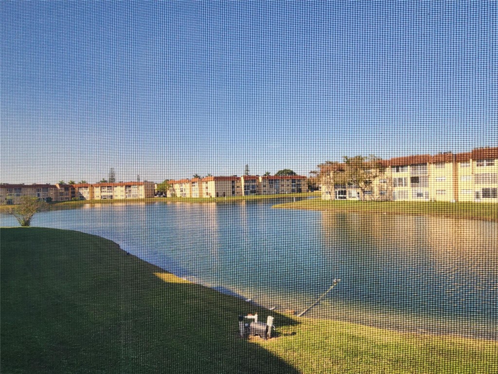 2811 N Pine Island Rd 207