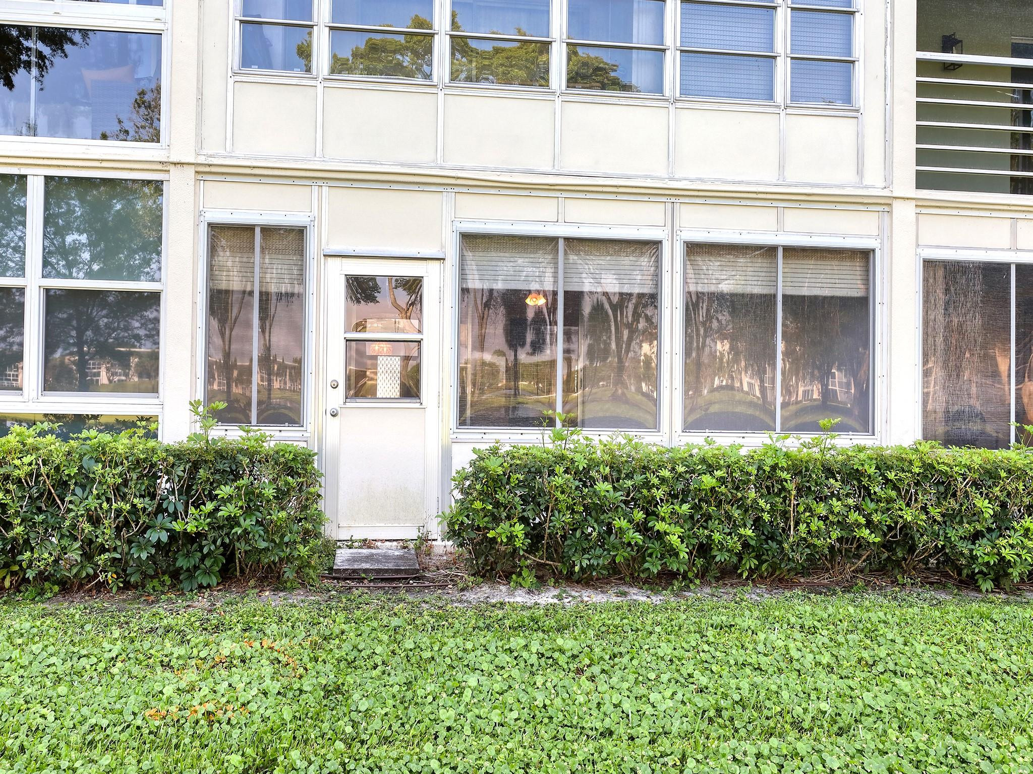 2903 Victoria Cir K1