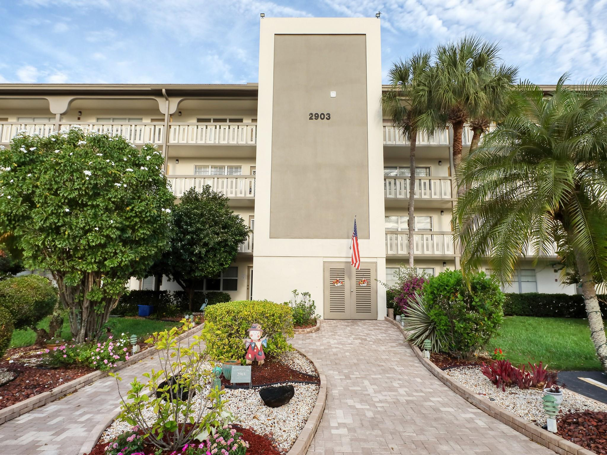 2903 Victoria Cir K1