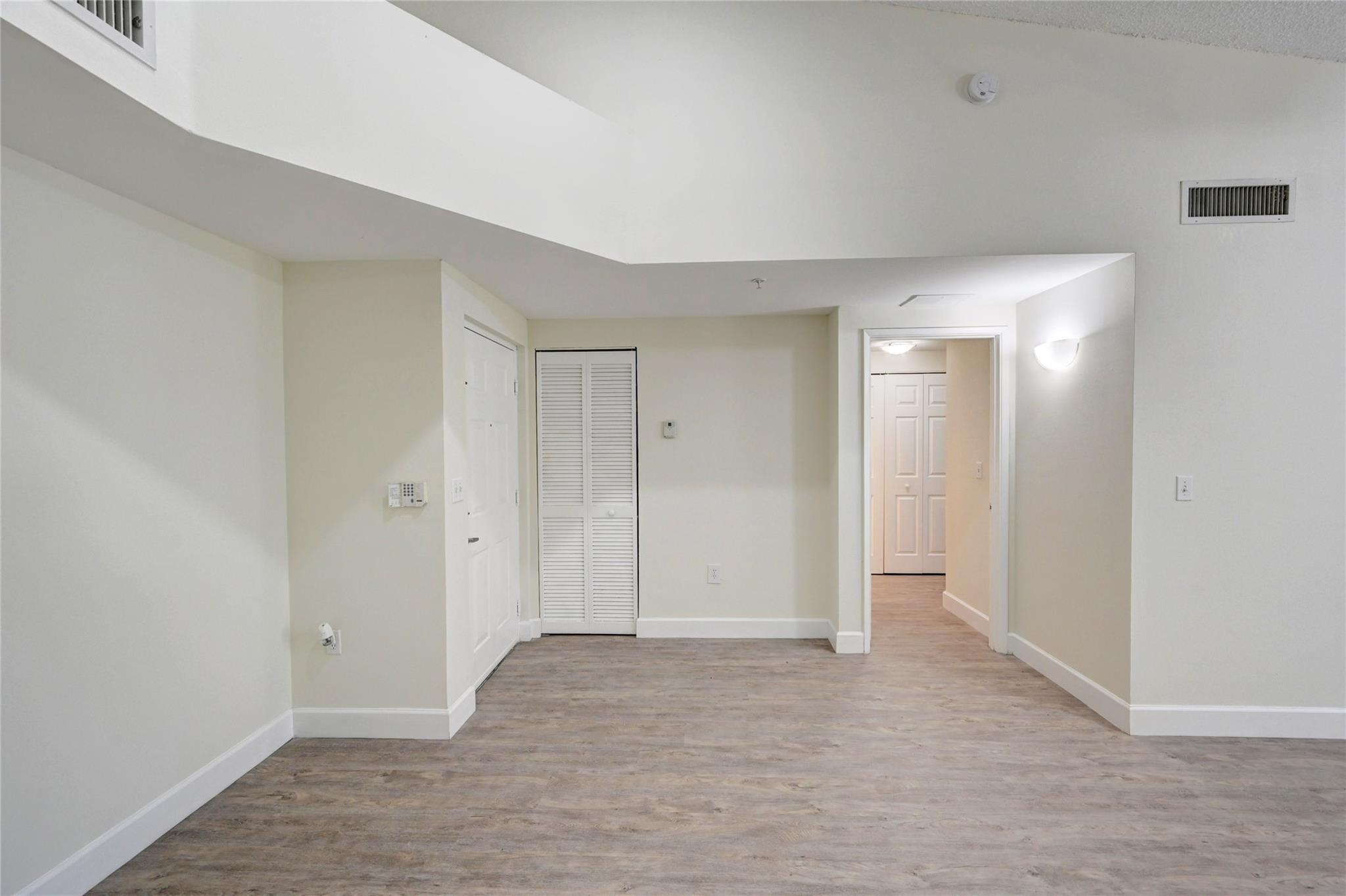 8030 N NOB HILL RD 303