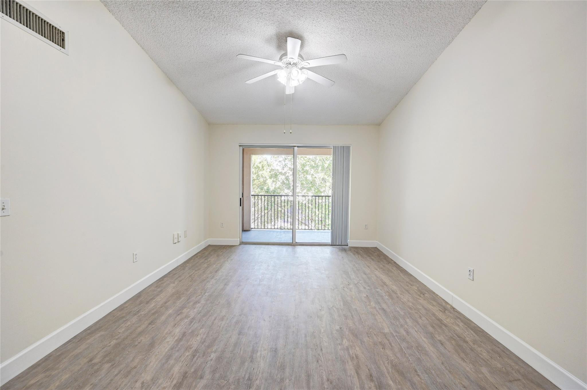 8030 N NOB HILL RD 303