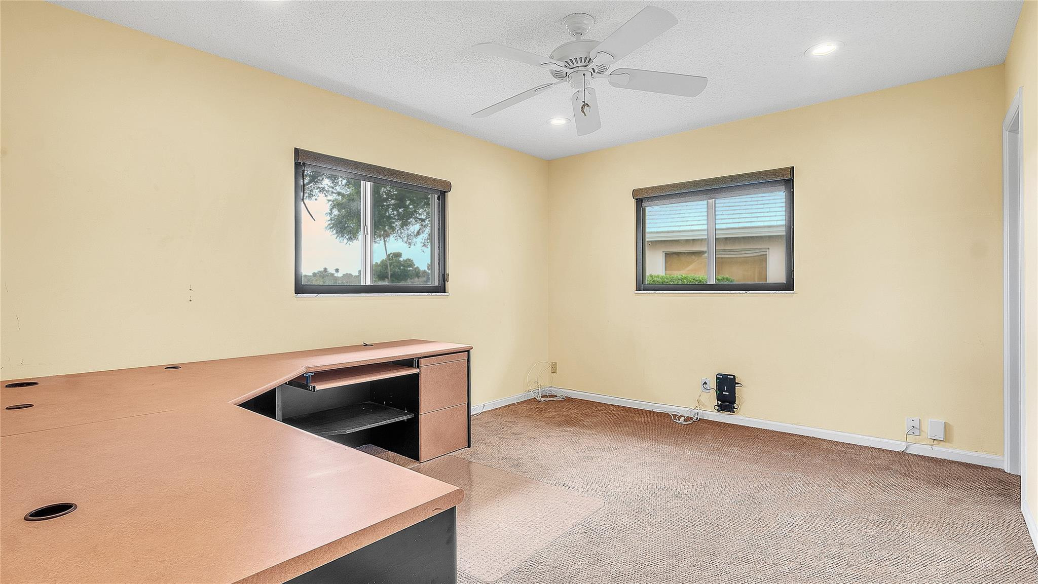 3735 Oaks Clubhouse Dr 3735