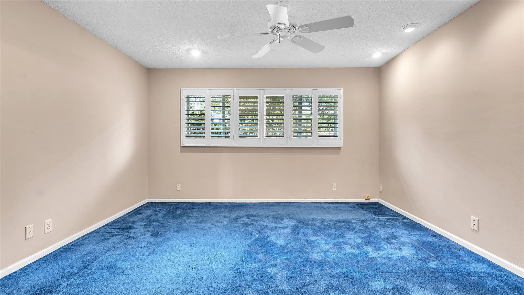 3735 Oaks Clubhouse Dr 3735