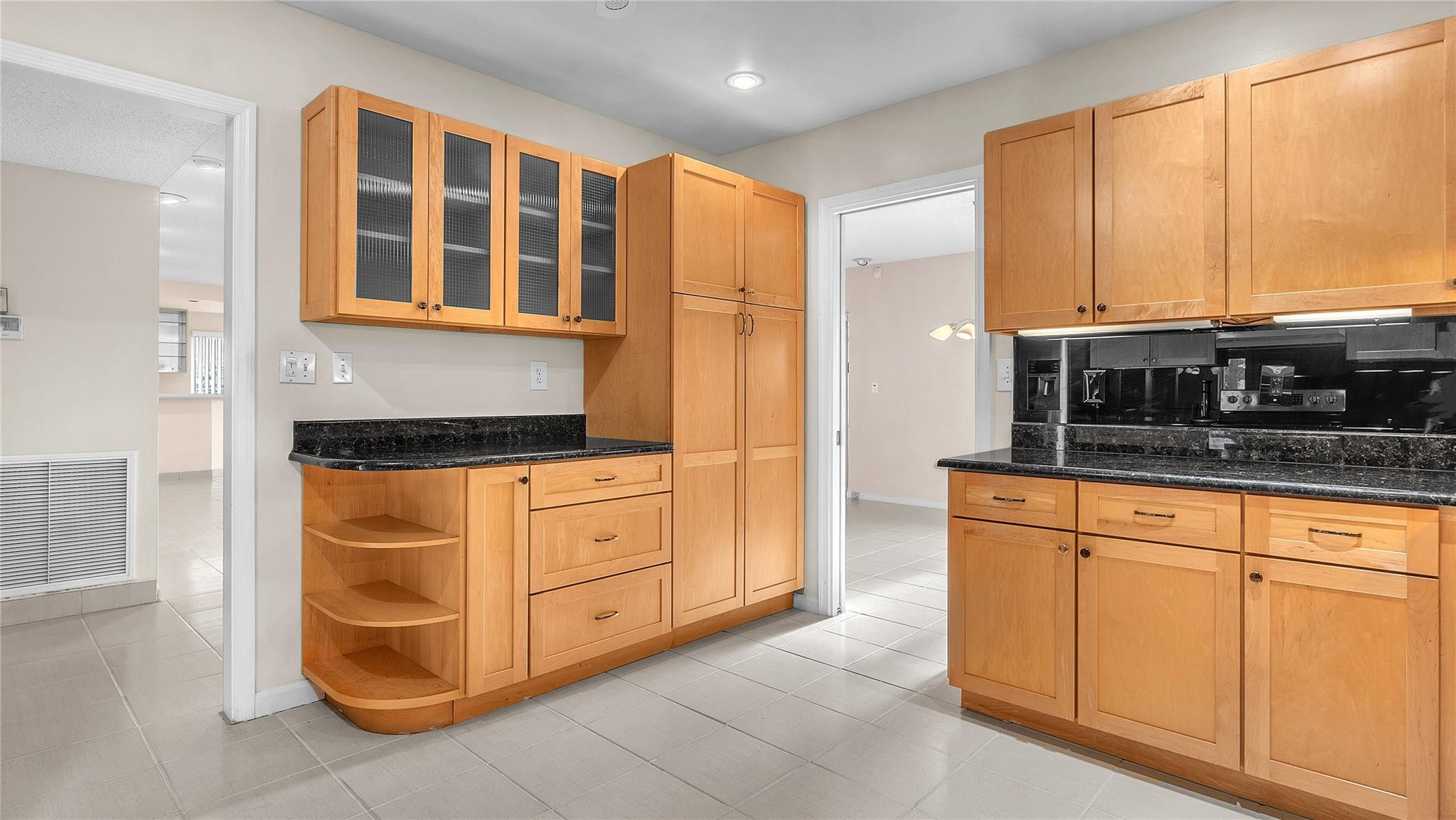 3735 Oaks Clubhouse Dr 3735