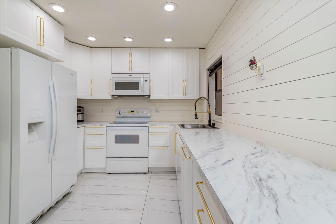 2753 S Carambola Cir S 1928