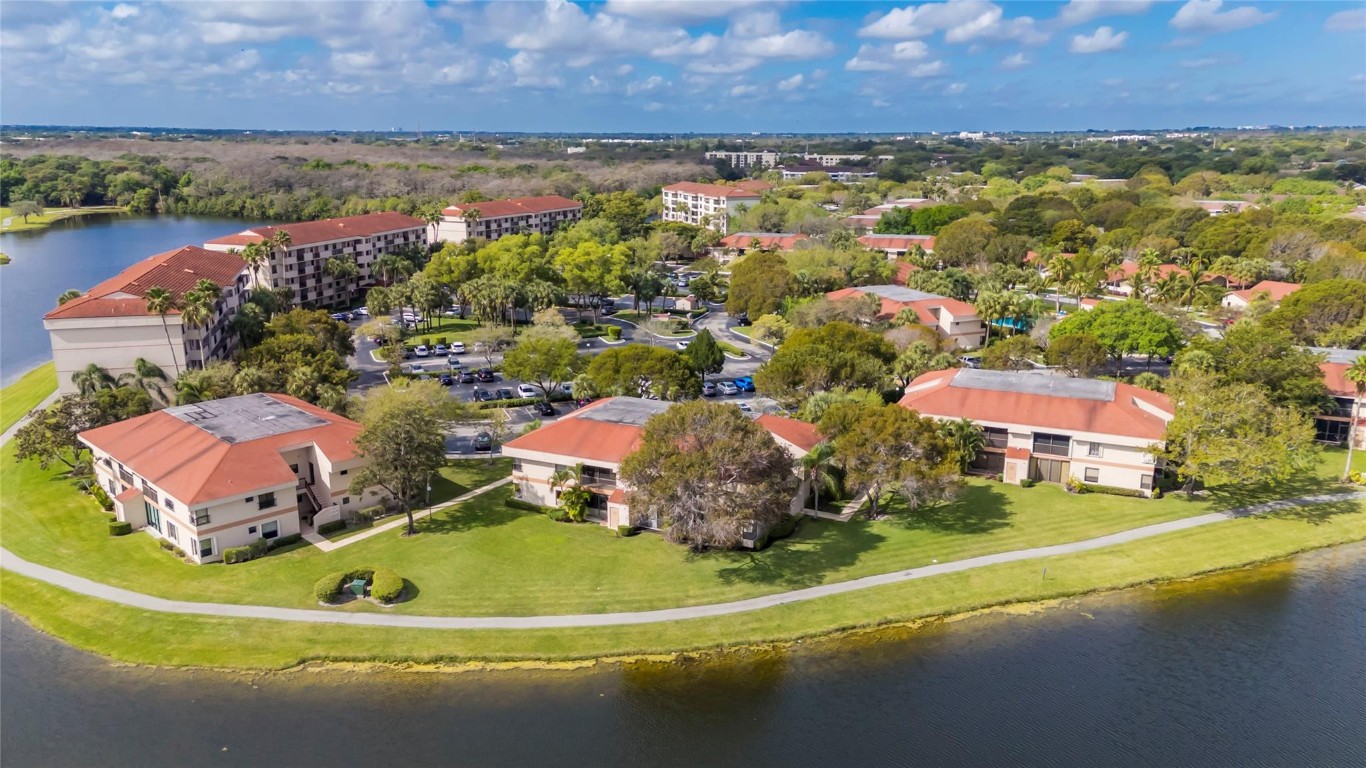 2753 S Carambola Cir S 1928