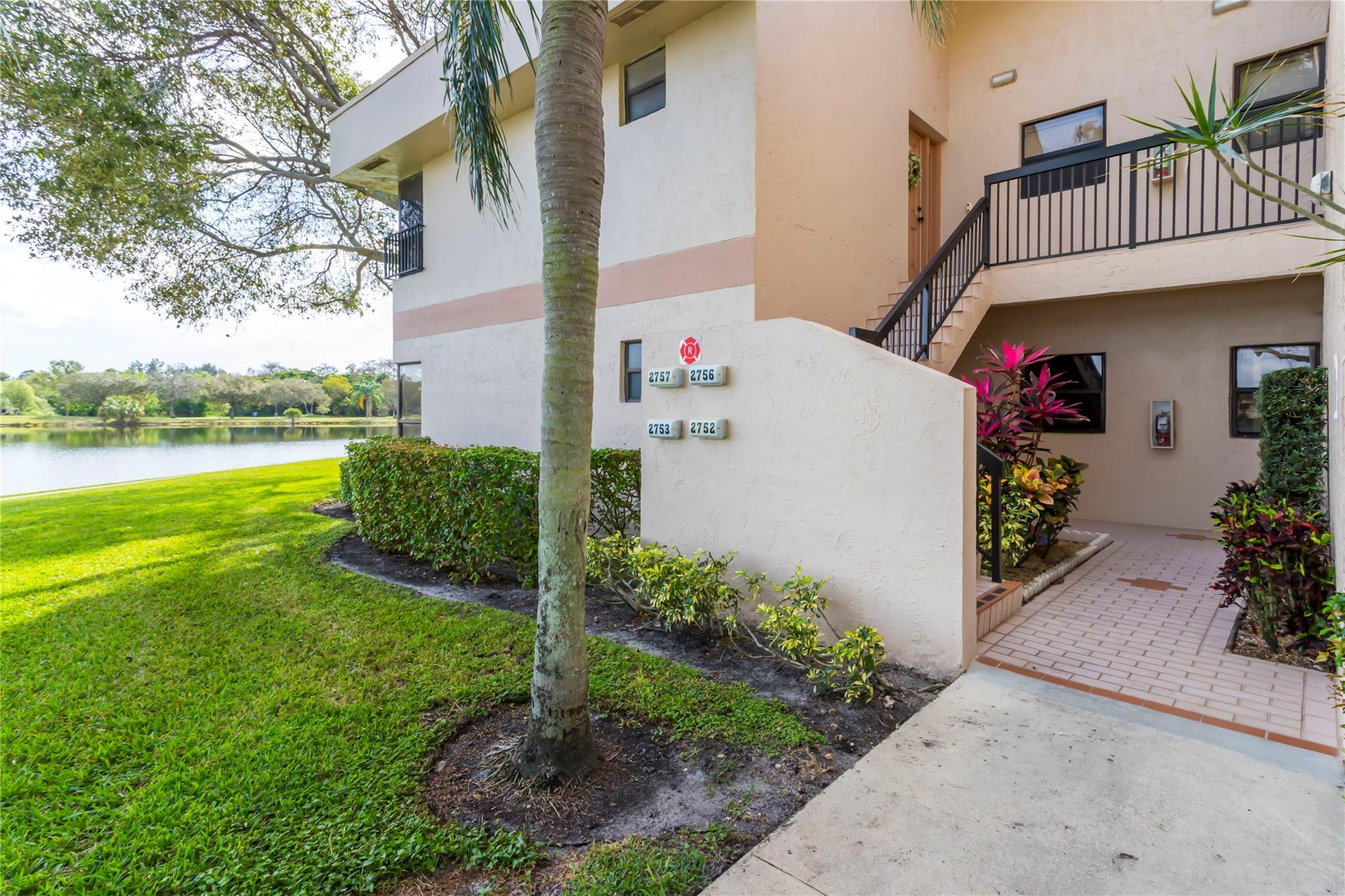 2753 S Carambola Cir S 1928