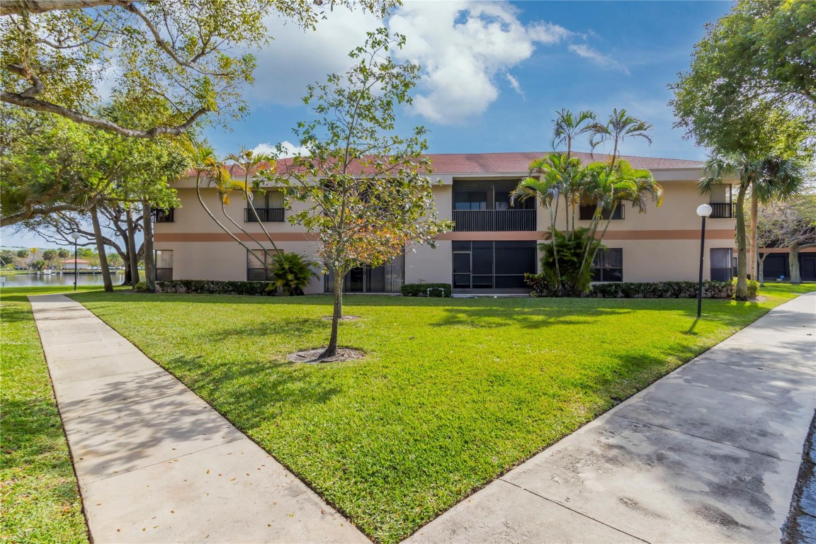 2753 S Carambola Cir S 1928