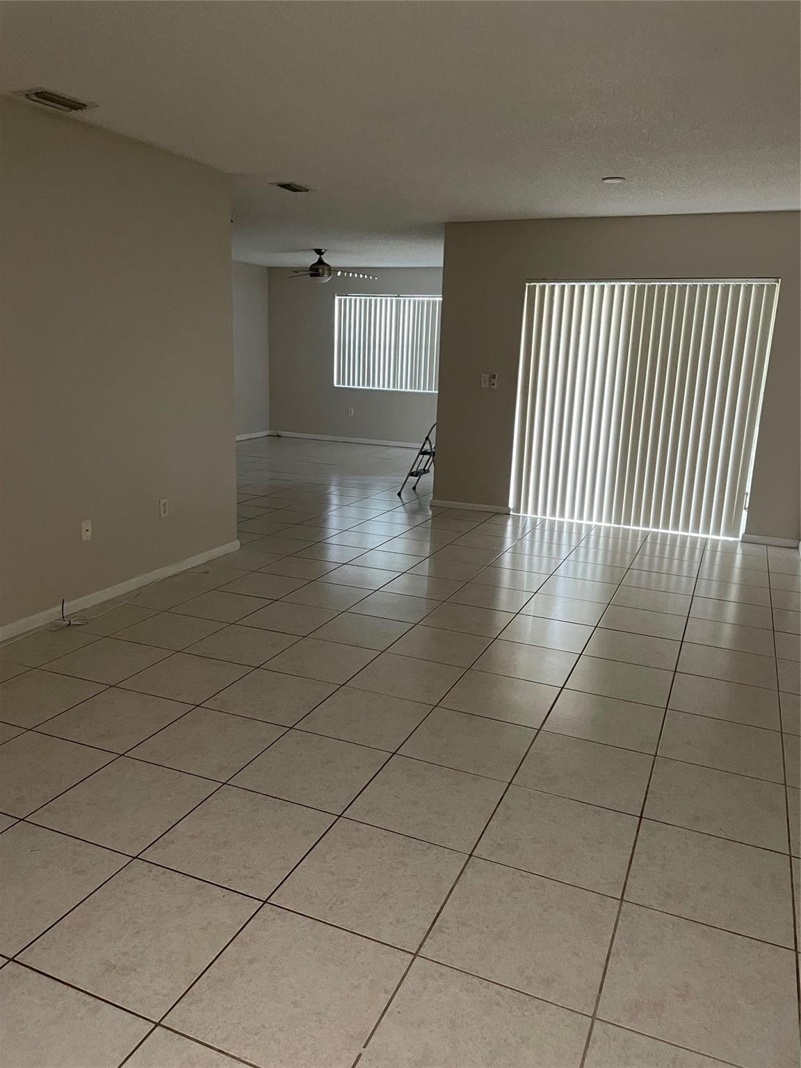 5474 NW 92nd Ave