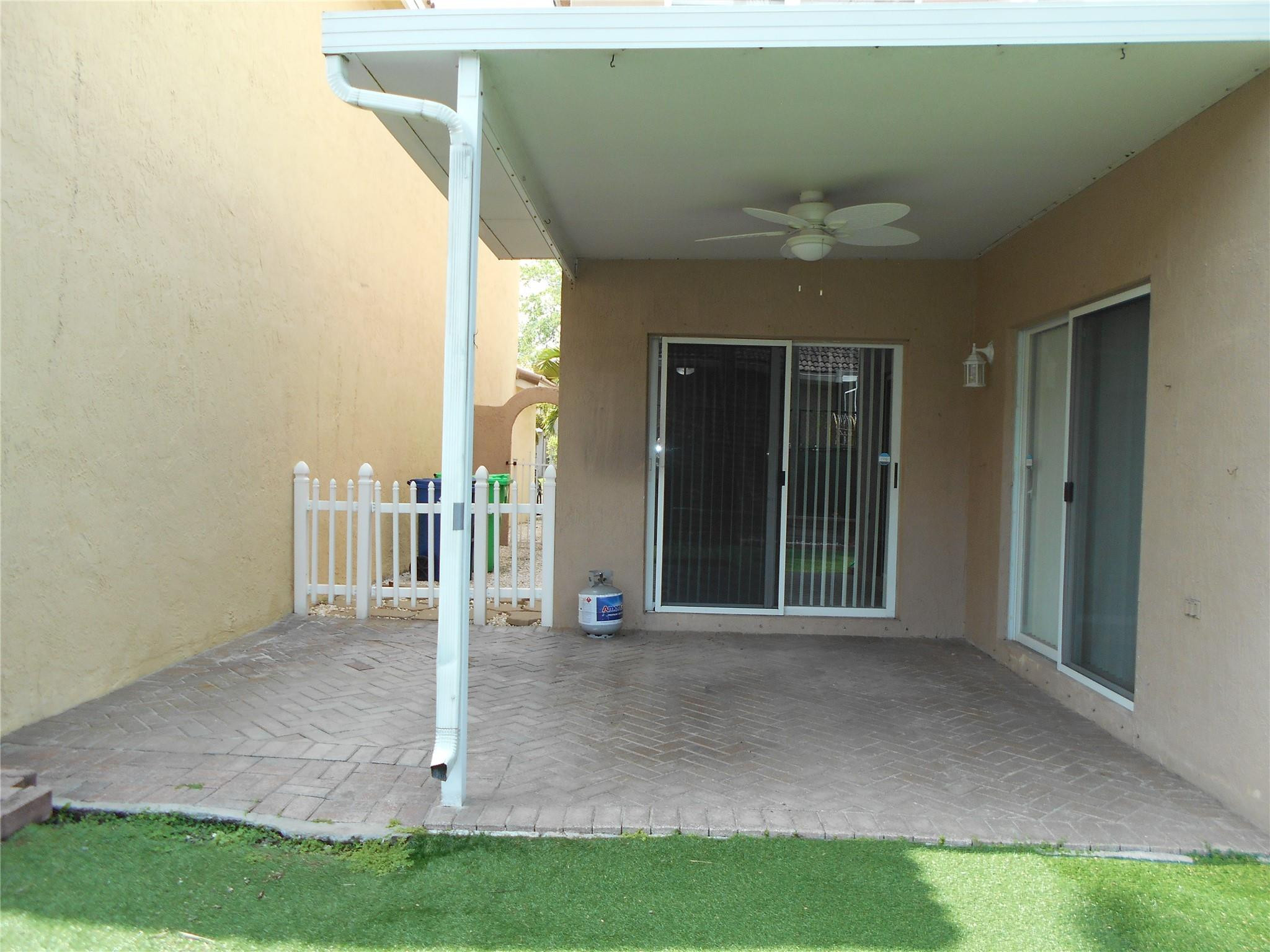 5474 NW 92nd Ave