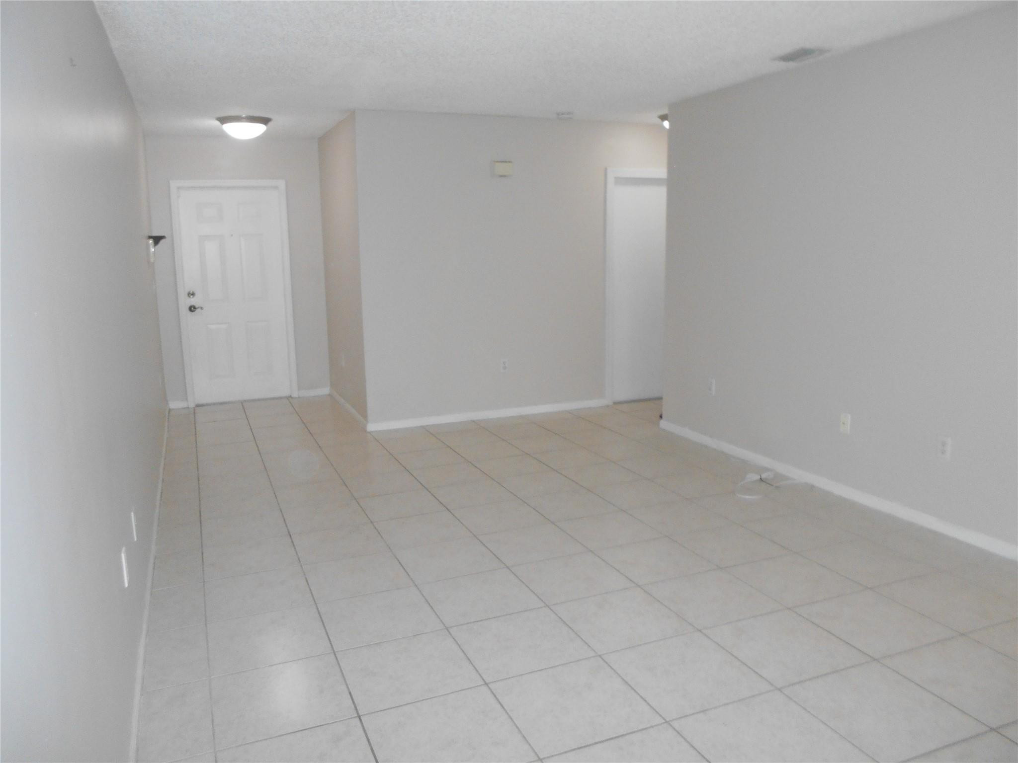5474 NW 92nd Ave