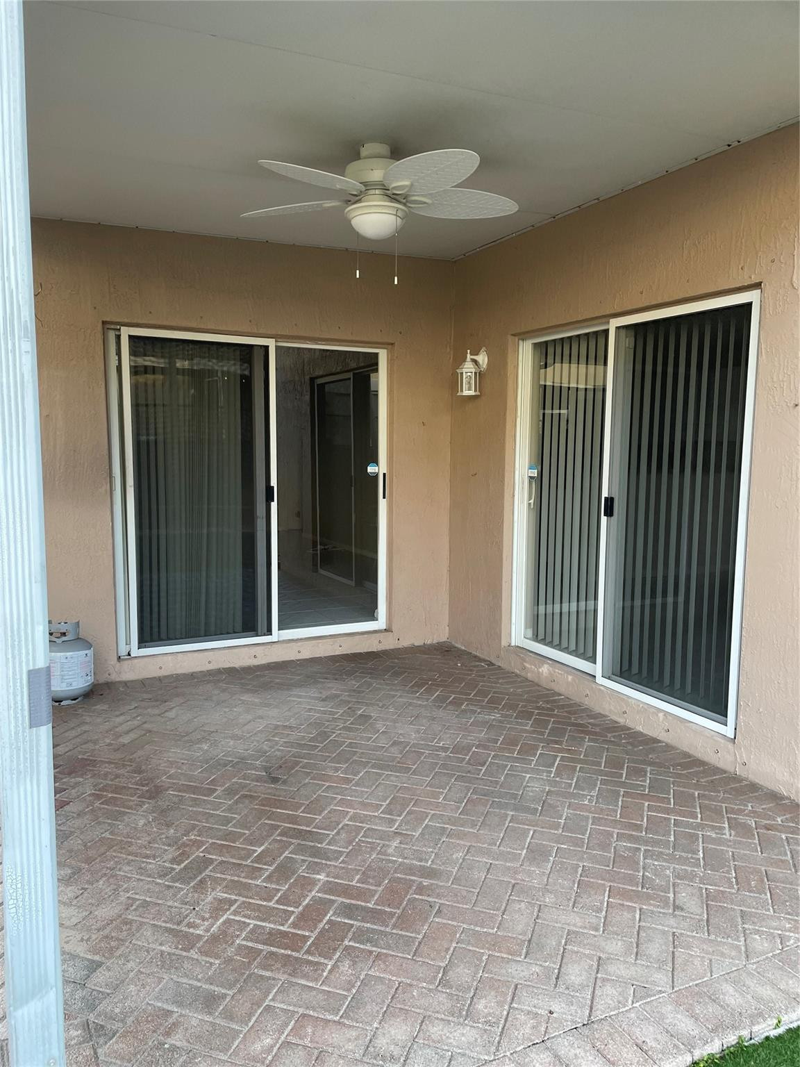 5474 NW 92nd Ave