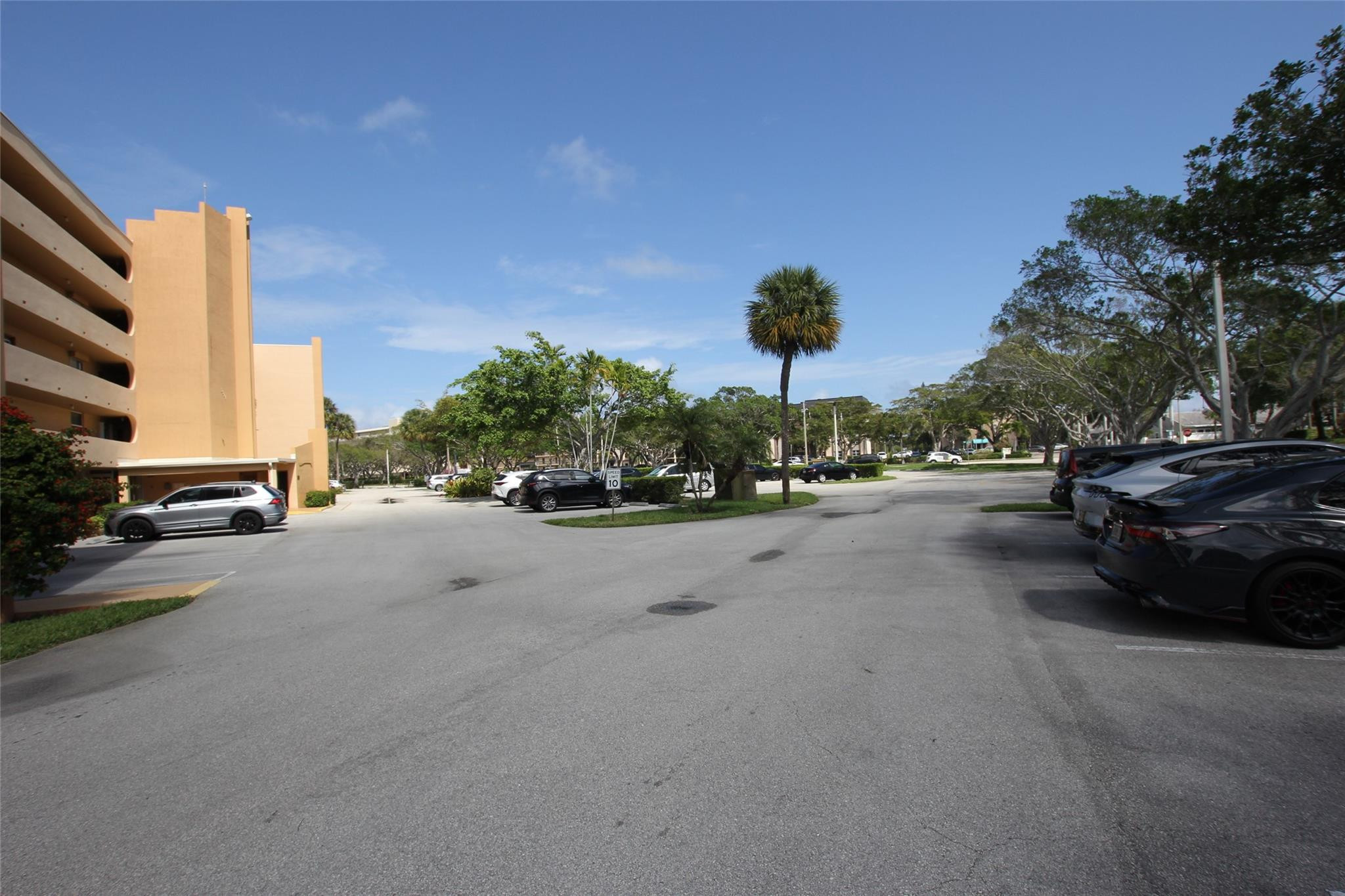 5201 NW 2nd Ave 3150