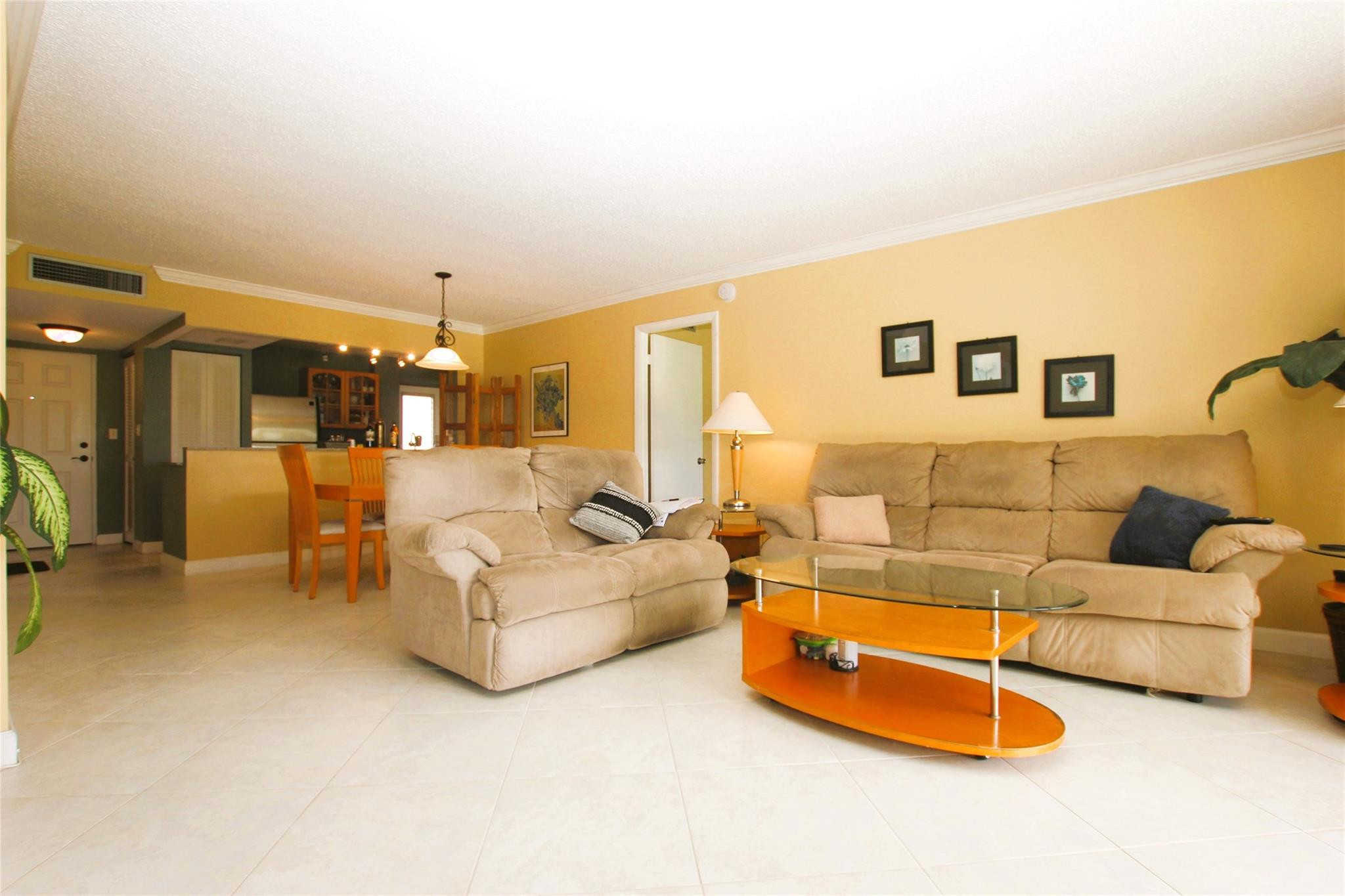 5201 NW 2nd Ave 3150