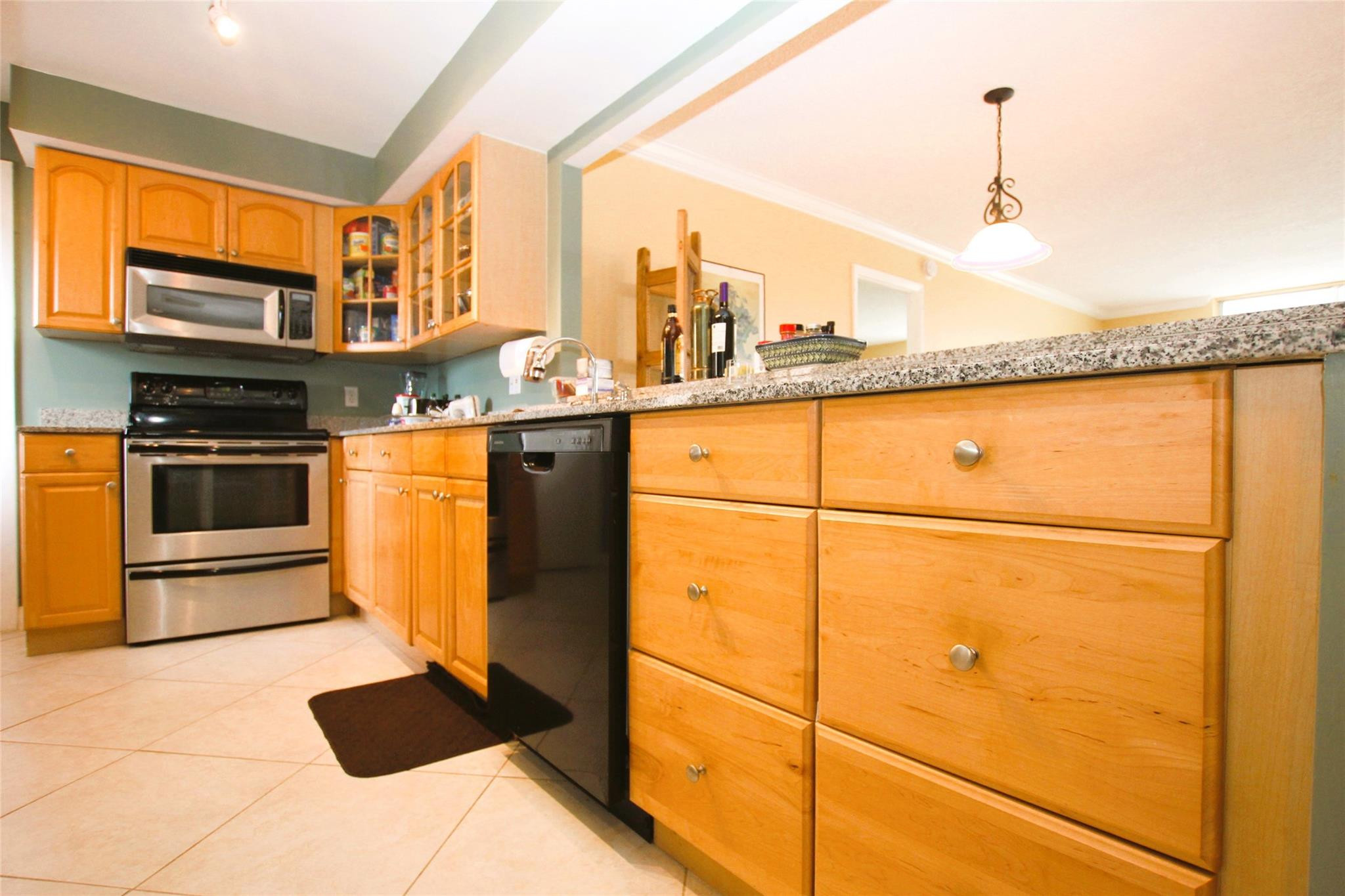 5201 NW 2nd Ave 3150