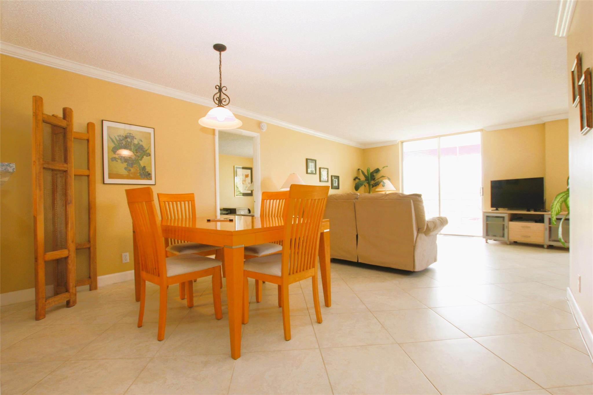 5201 NW 2nd Ave 3150