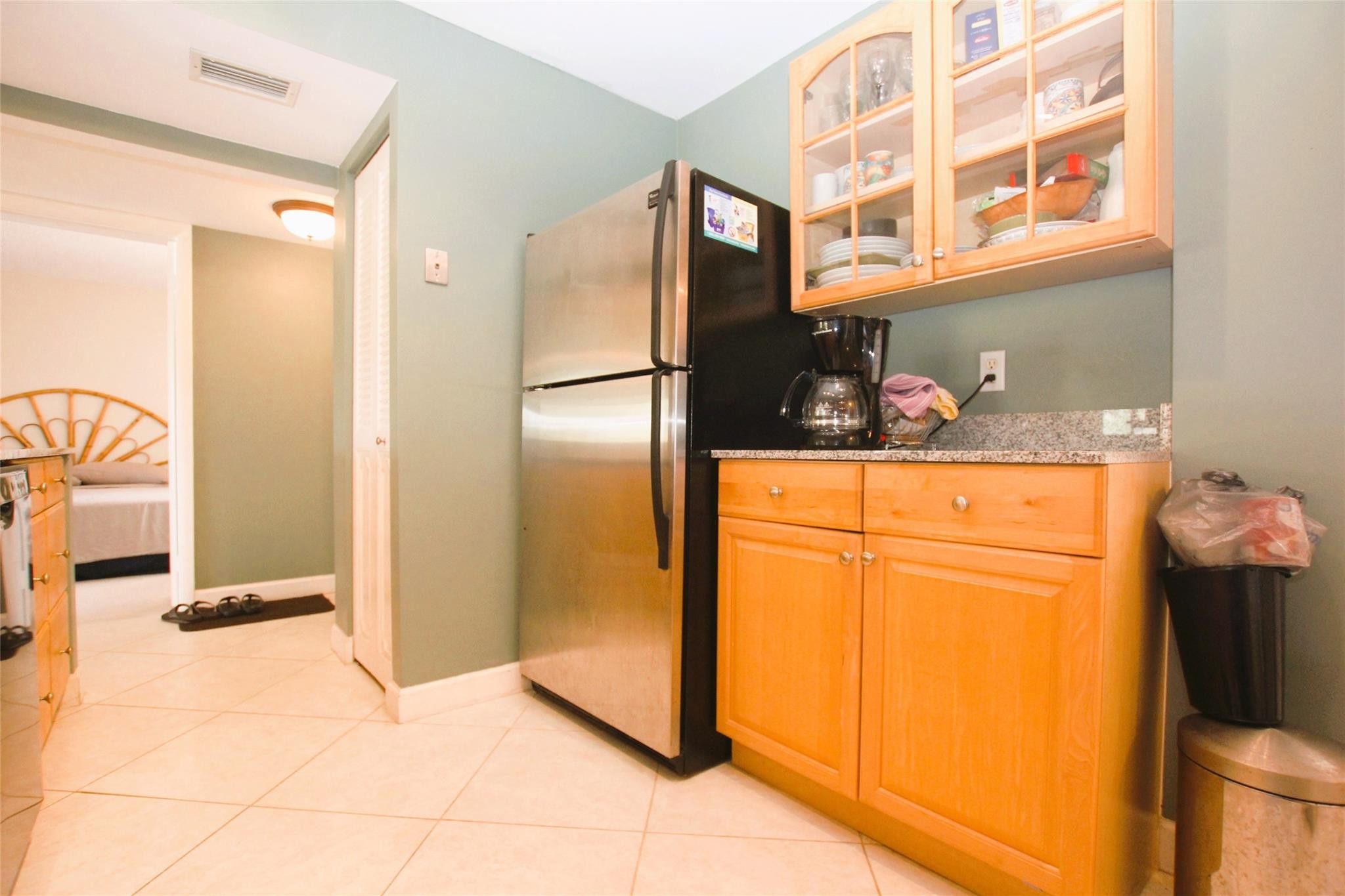 5201 NW 2nd Ave 3150