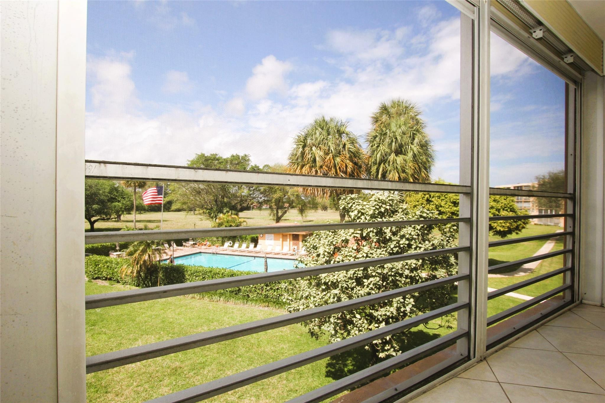 5201 NW 2nd Ave 3150