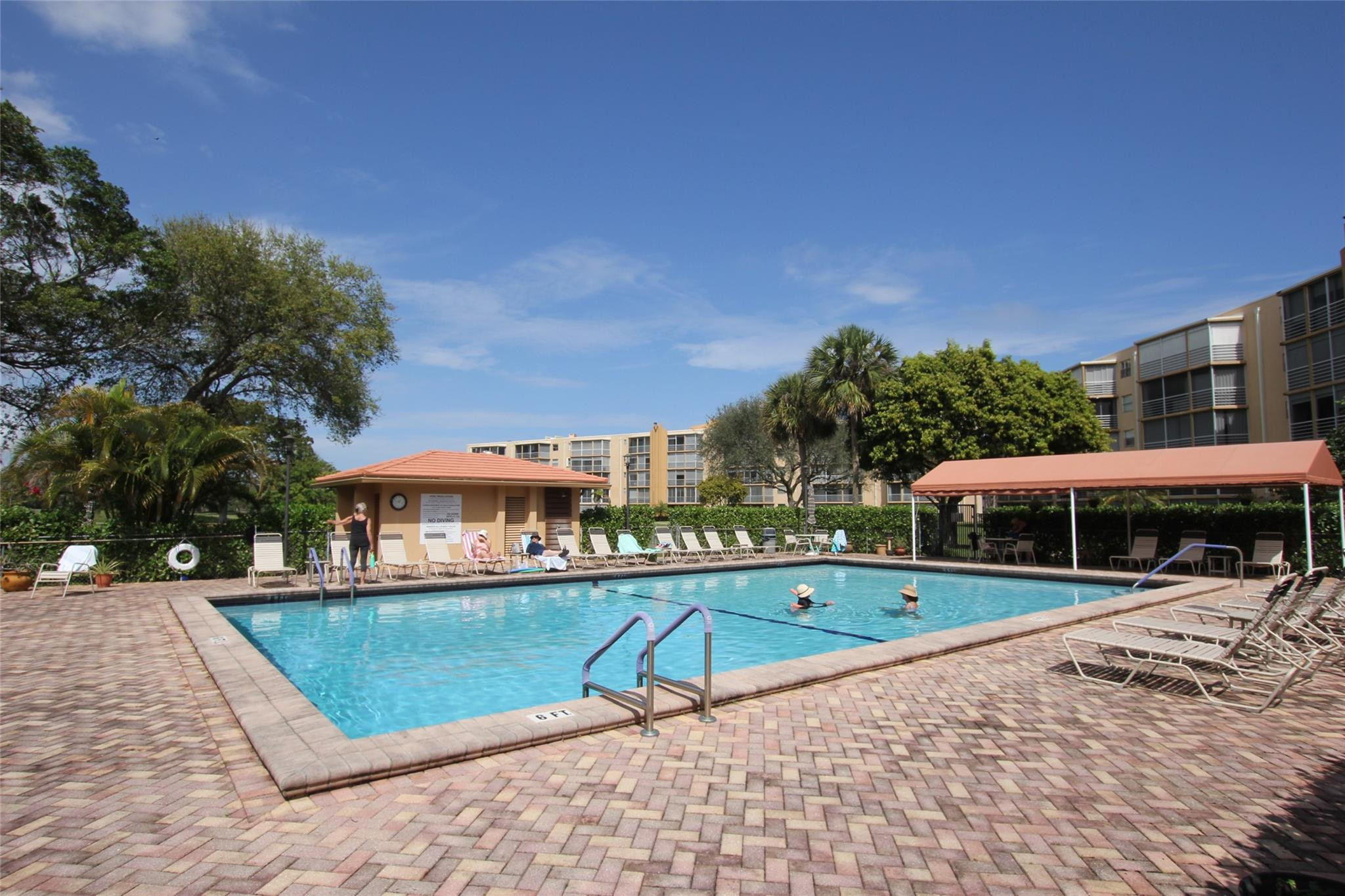 5201 NW 2nd Ave 3150