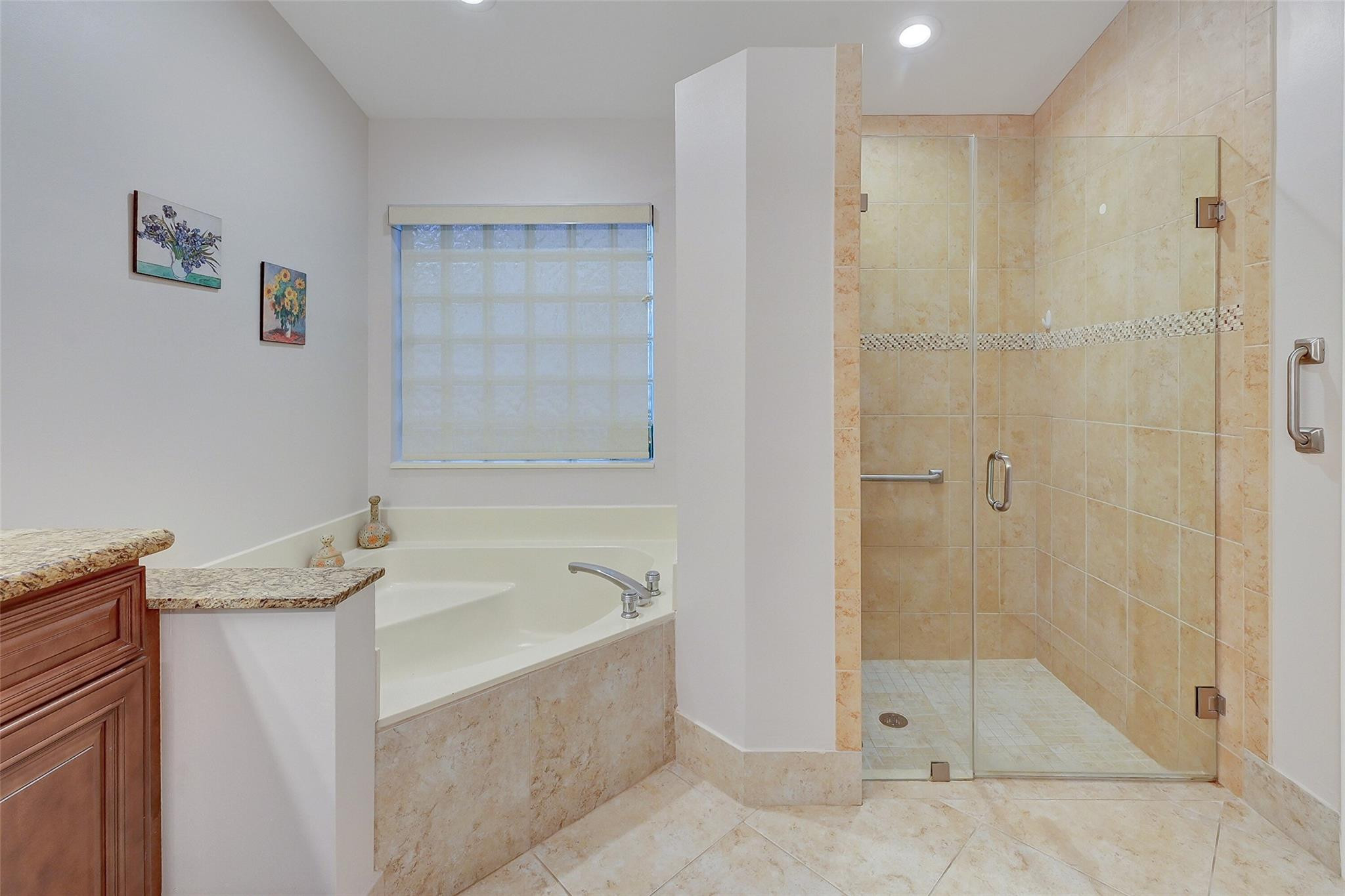 11210 NW 52nd St