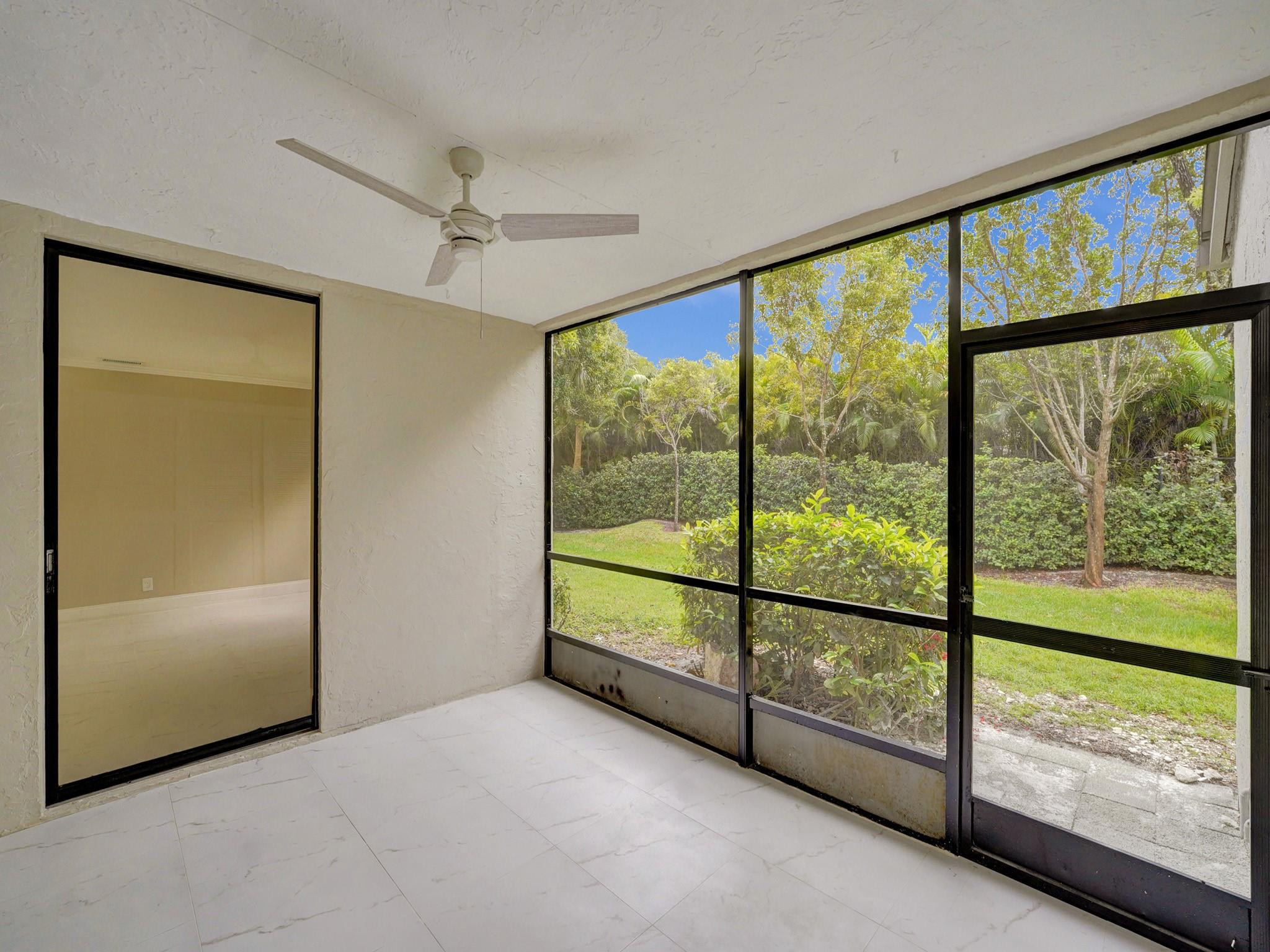 4694 NW 22nd St 4244