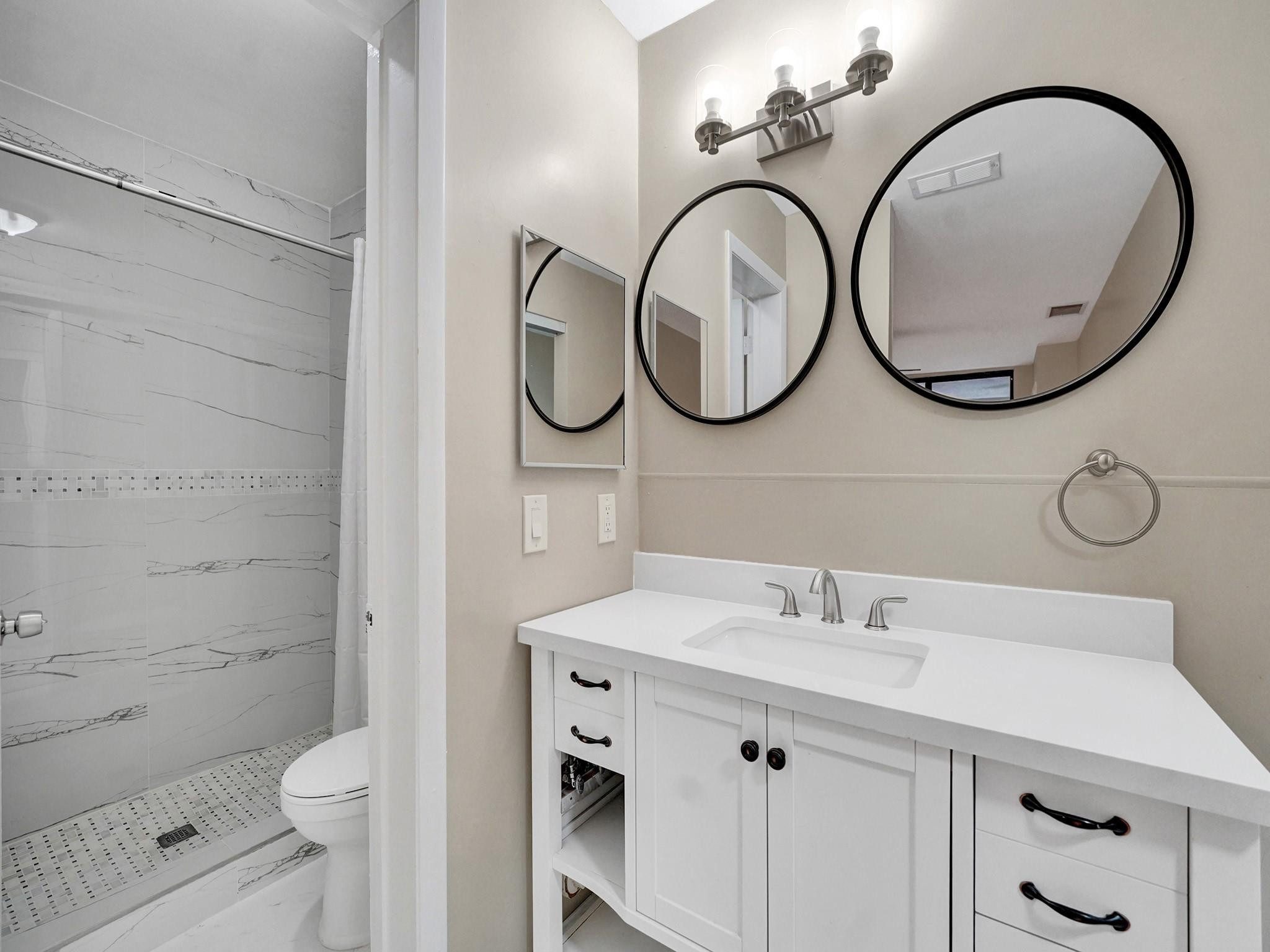 4694 NW 22nd St 4244