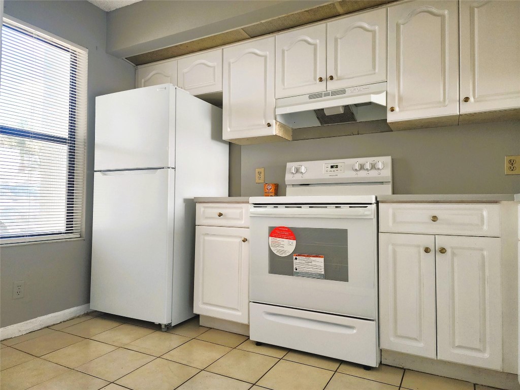 217 Lake Pointe Dr 107