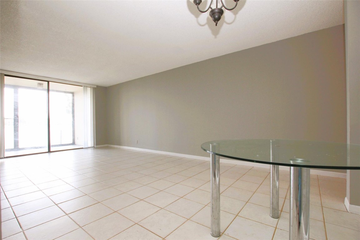 217 Lake Pointe Dr 107