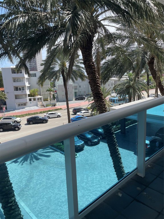 6770 Indian Creek Dr 4S