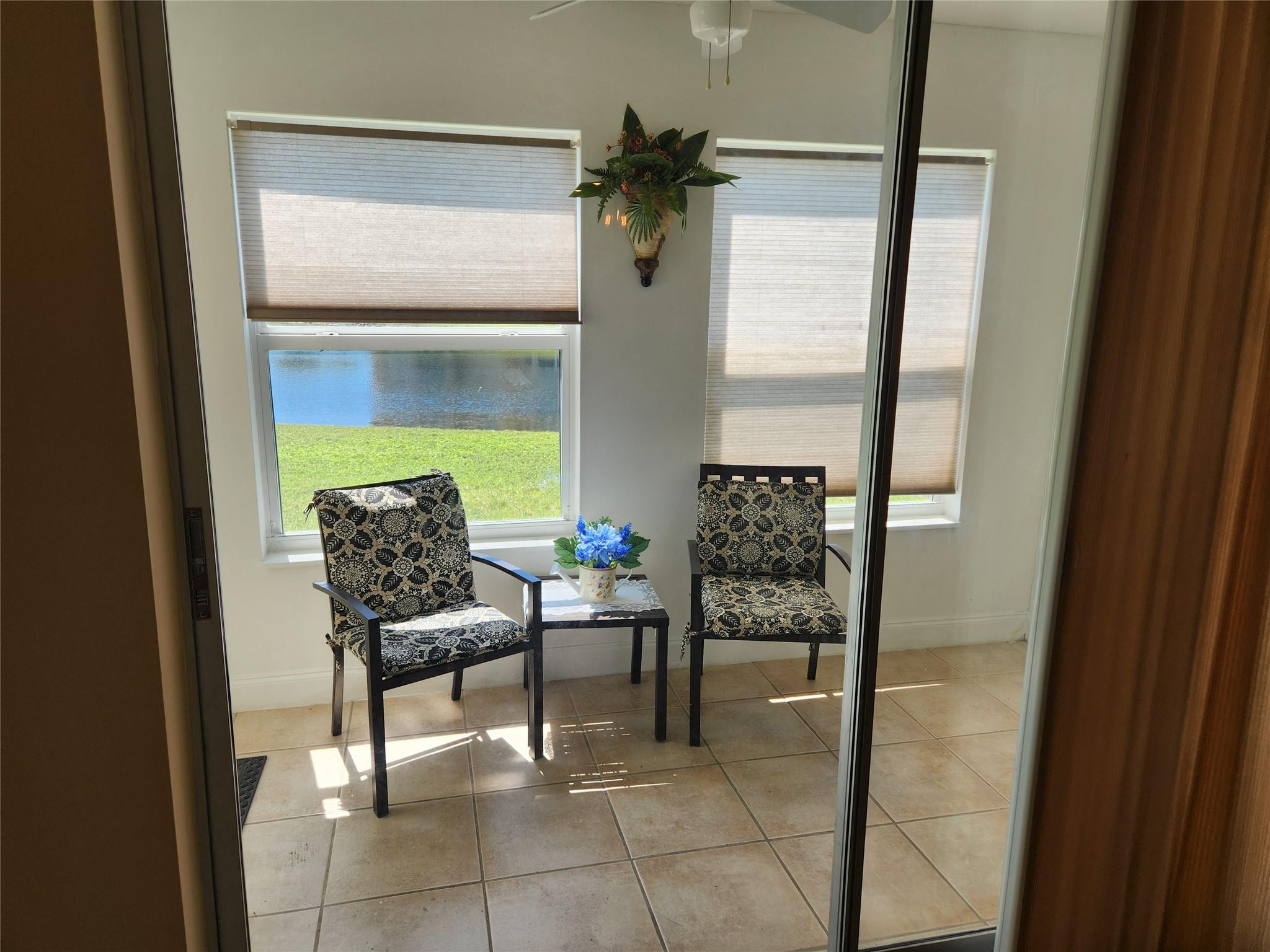 2761 N Pine Island Rd 101