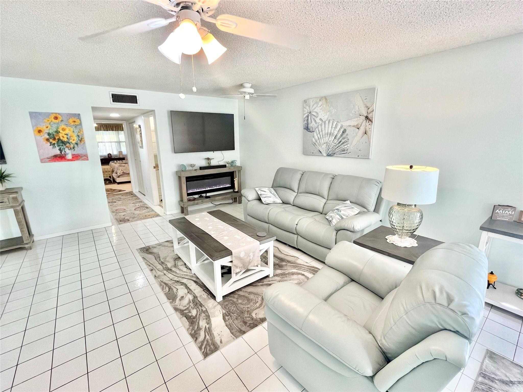 1235 W Club Drive C