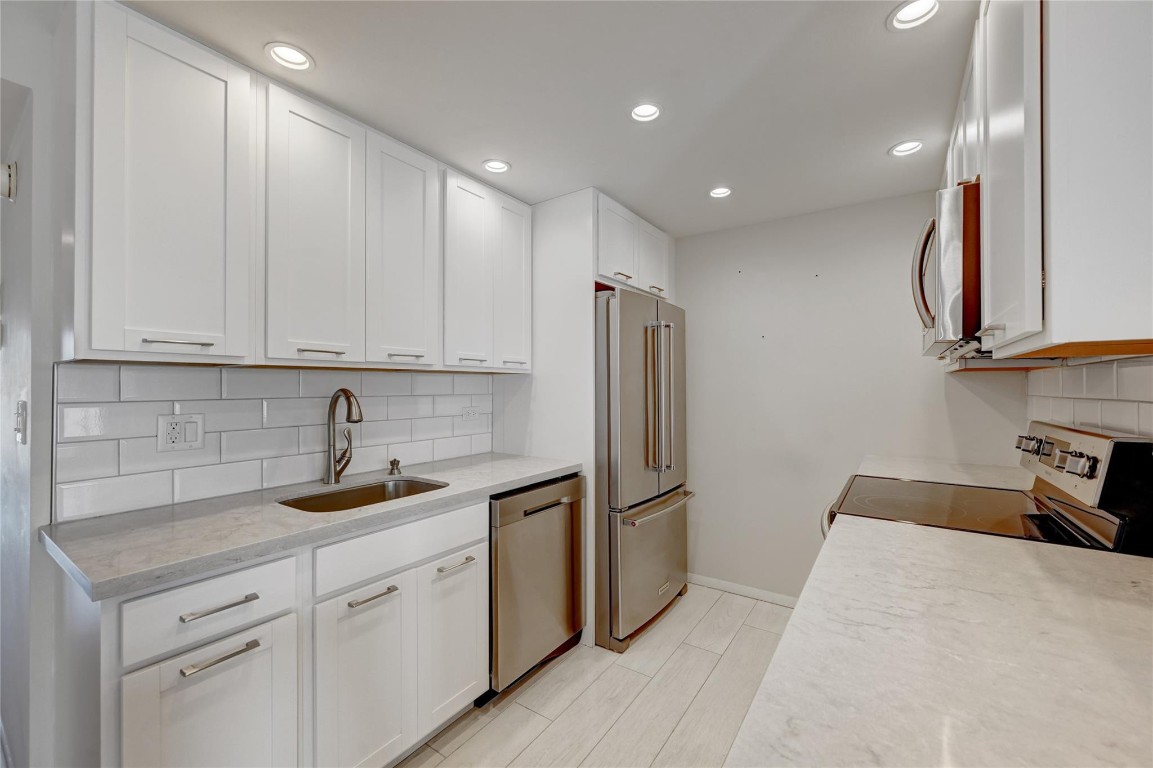 1804 Eleuthera Pt F3