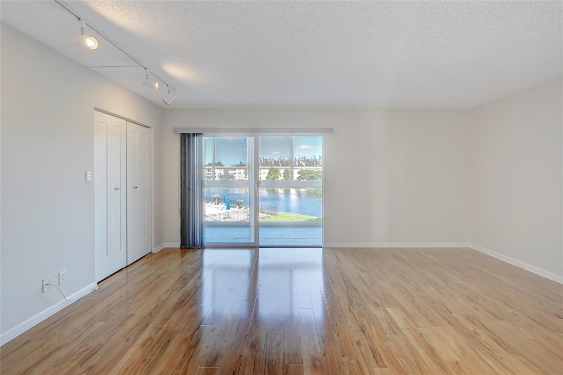 1804 Eleuthera Pt F3