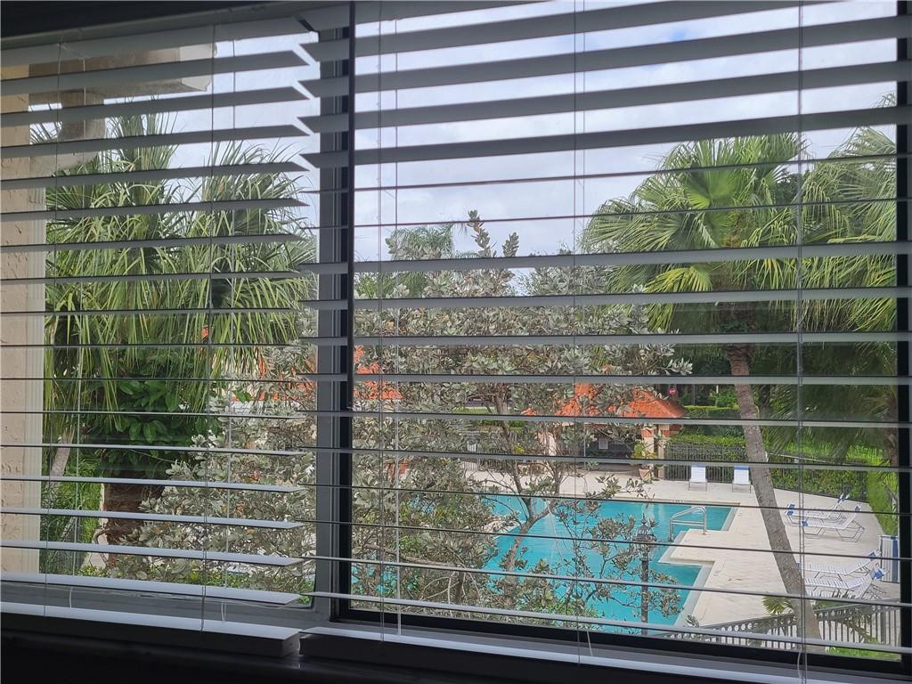 3470 N Pinewalk Dr 227