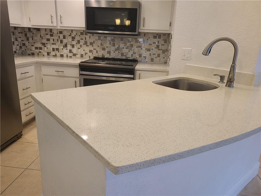 3470 N Pinewalk Dr 227