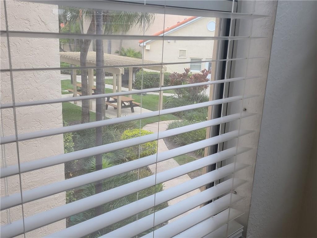 3470 N Pinewalk Dr 227