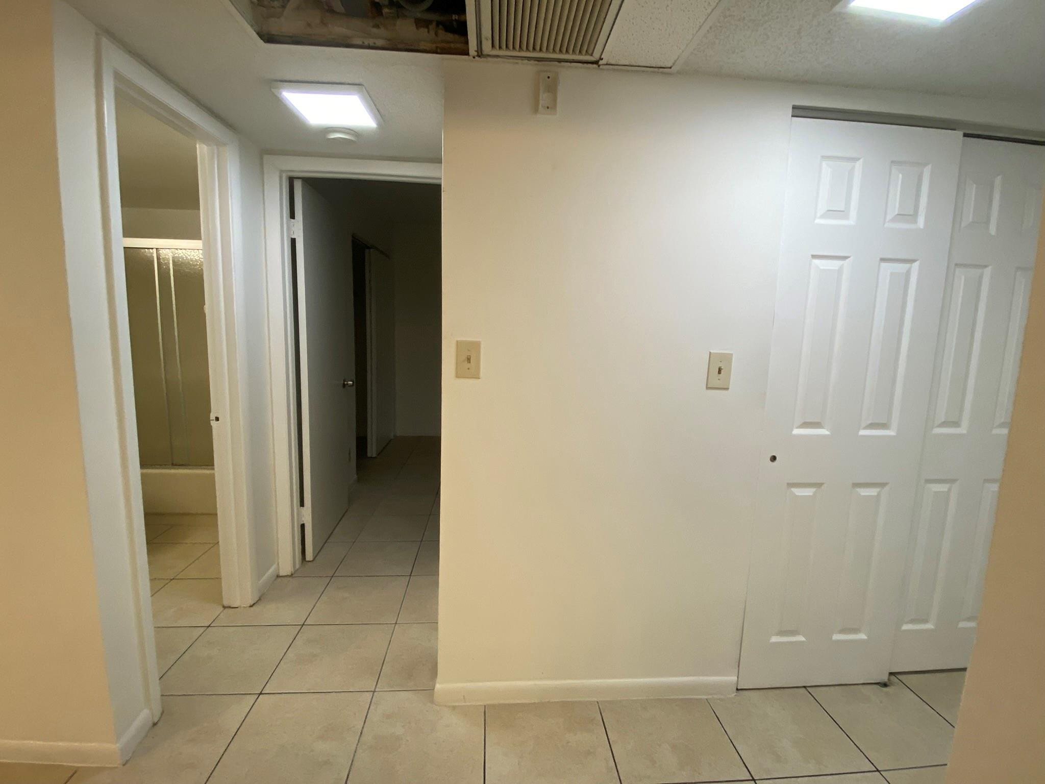 9000 NW 28TH DR 1-206