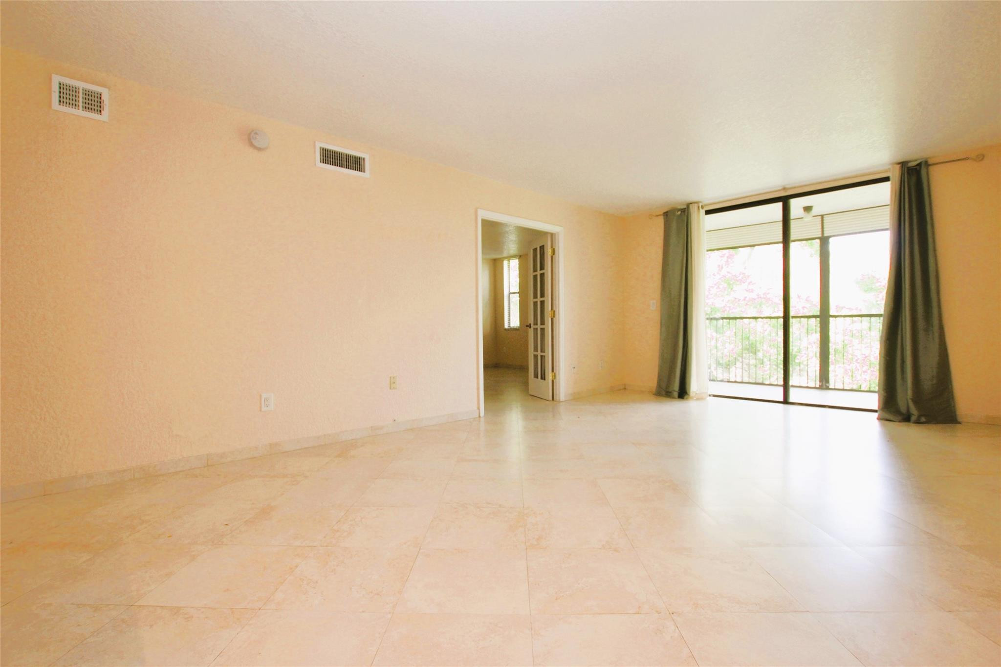 6800 Cypress Rd 507