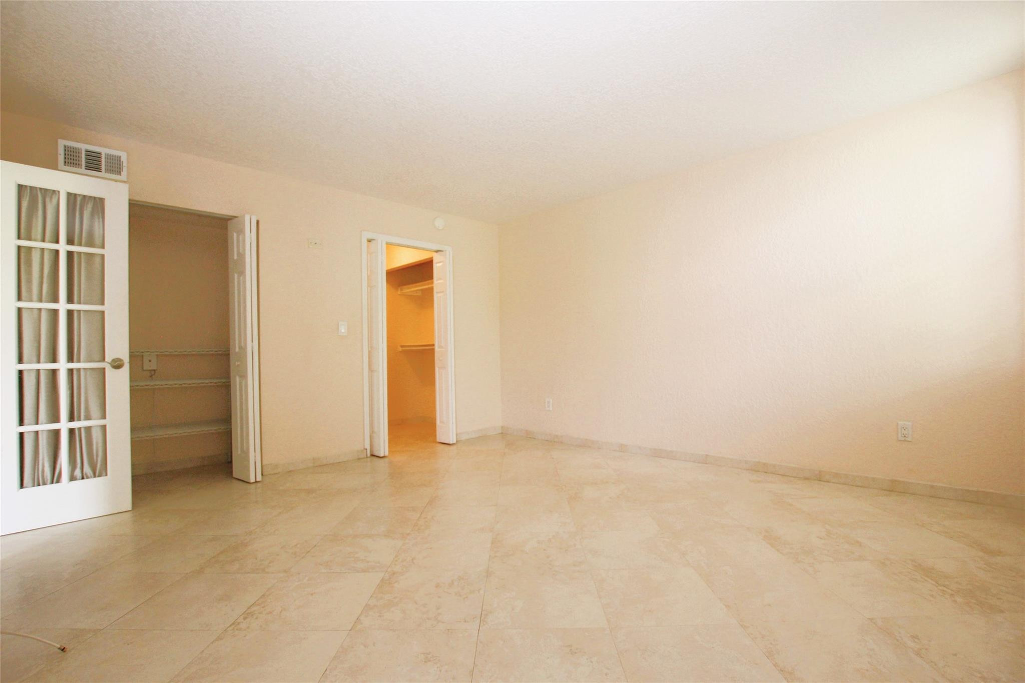 6800 Cypress Rd 507