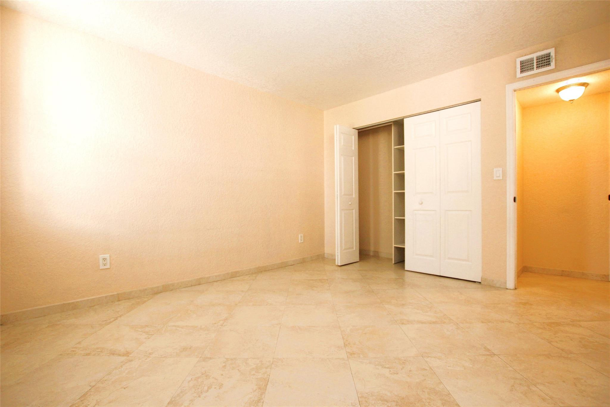 6800 Cypress Rd 507