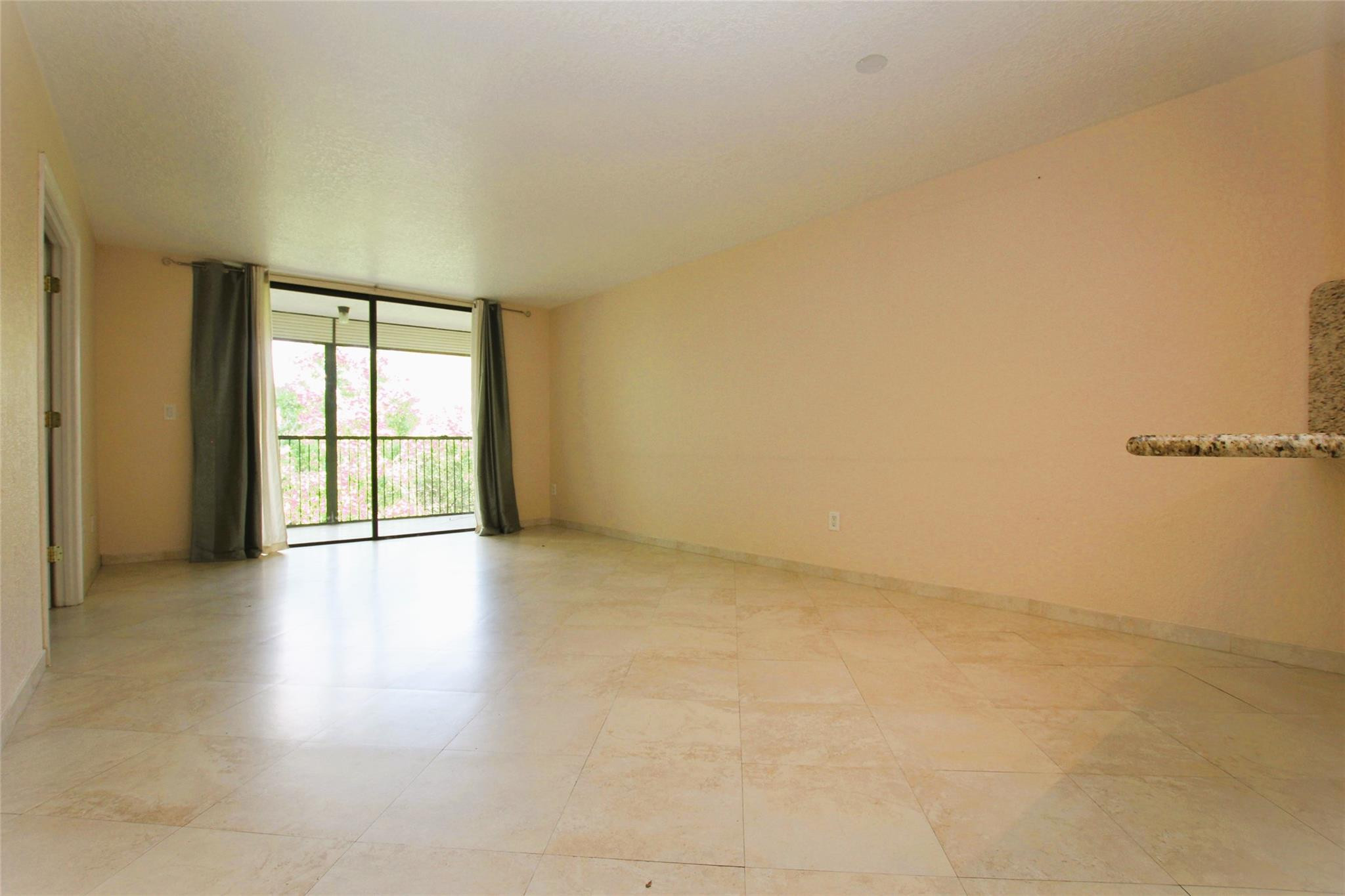 6800 Cypress Rd 507