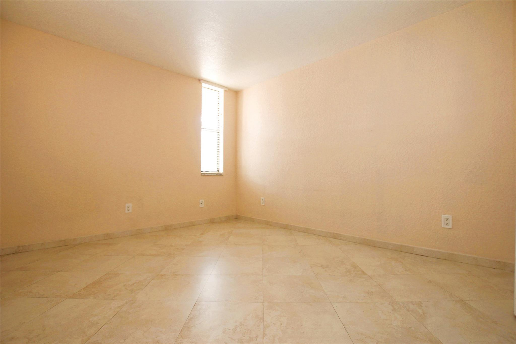 6800 Cypress Rd 507