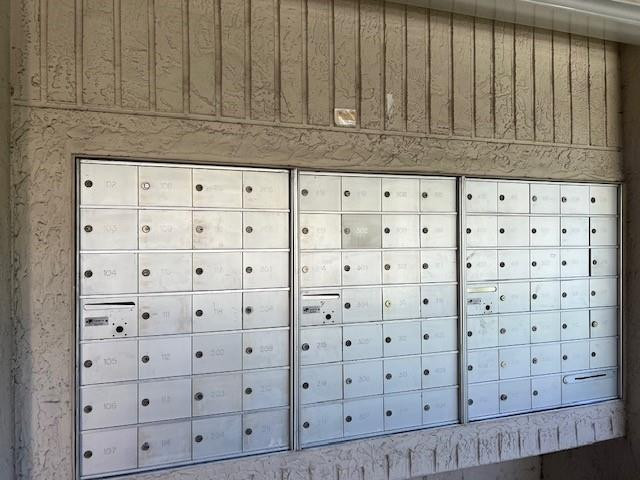 2771 RIVERSIDE DR 208